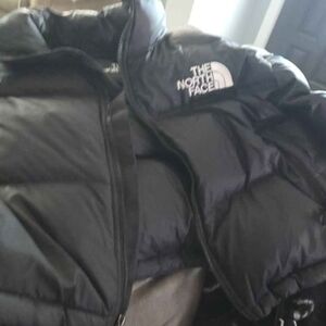 The North Face Black Nuptse Puffer Jacket Black/black short